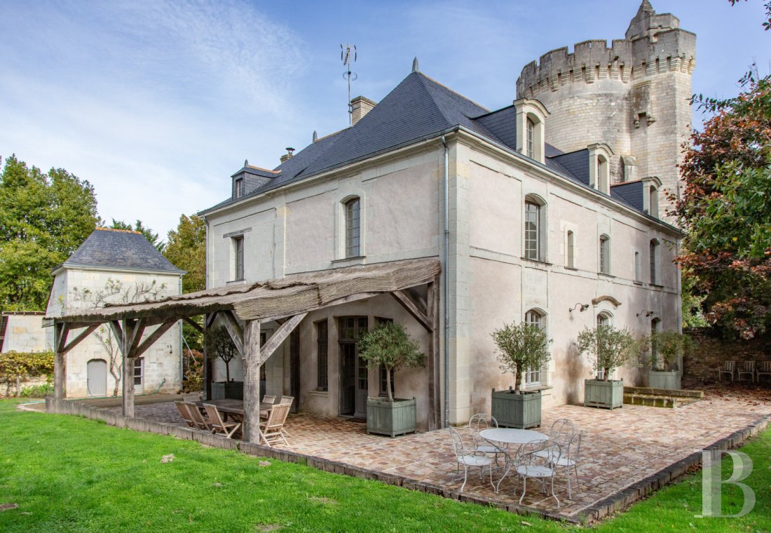 A former 18th century presbytery, perfect for quiet stays on the banks of the Loire in Anjou, to the west of Saumur - photo  n°4